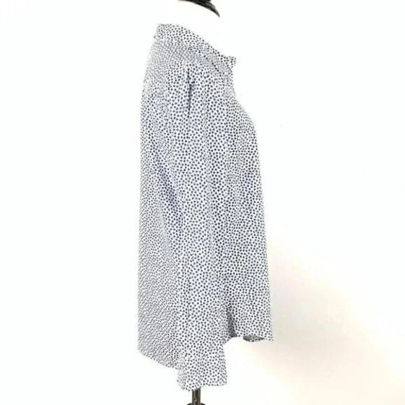 Gap factory womens top size M button down blue white hearts - Picture 3 of 7